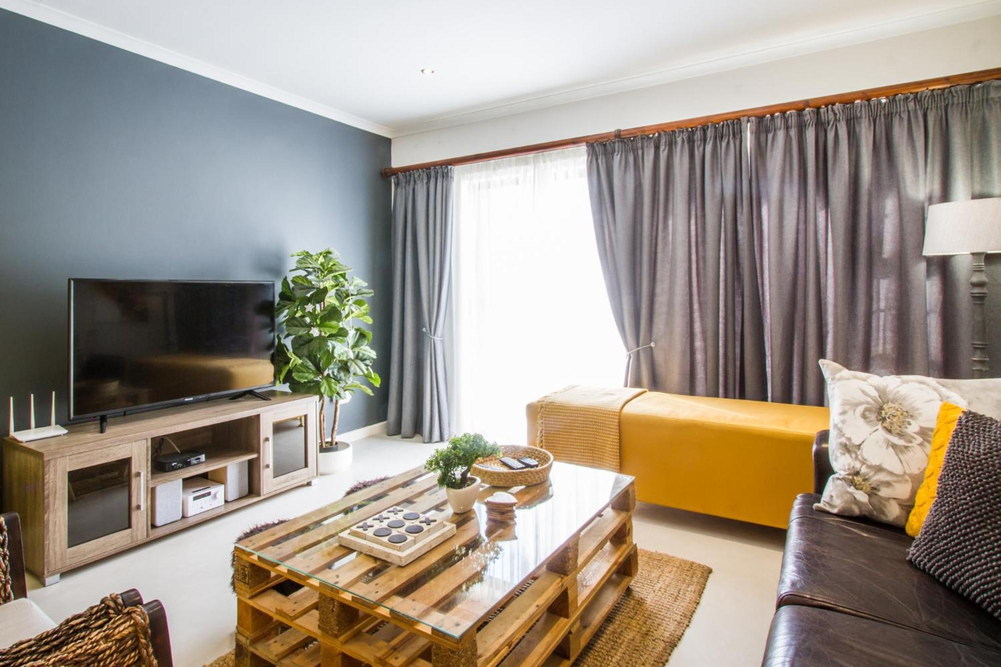 El Dorado Hotel And Self Catering أوتشورن الغرفة الصورة
